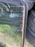 Jaguar X308 XJ8 SWB Rear heated wind screen GNC9021AD- COLLECTION ONLY