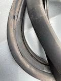 Jaguar X300 94-97 front wind screen rubber outer finisher seal
