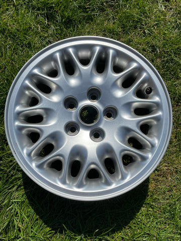 Jaguar X300 X308 XJ40 16” Corona alloy wheel x1 MNF6113AA