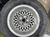 Daimler JAGUAR series 1,2,3 XJS XJ40 15” Lattice Cross Spoke alloy wheel x1 15x6.5J 5x120.65 pcd CBC2469 with Pirelli tyre