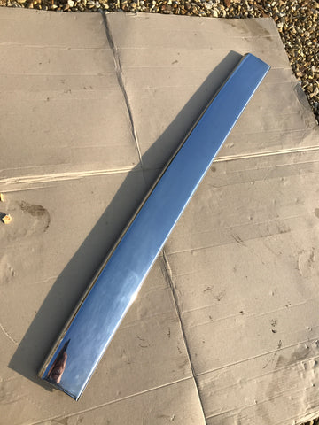 Jaguar XJS Pre facelift rear bumper centre chrome piece BCC3434