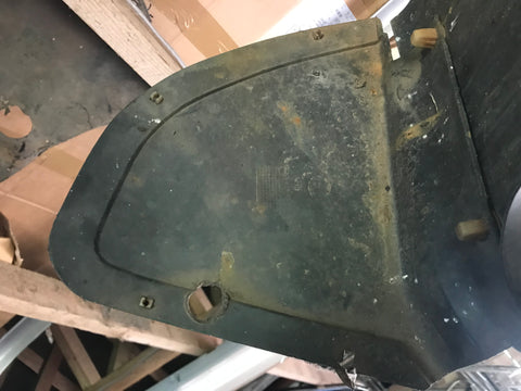 Jaguar XJ40 93-94MY RH side lower front valance fill piece