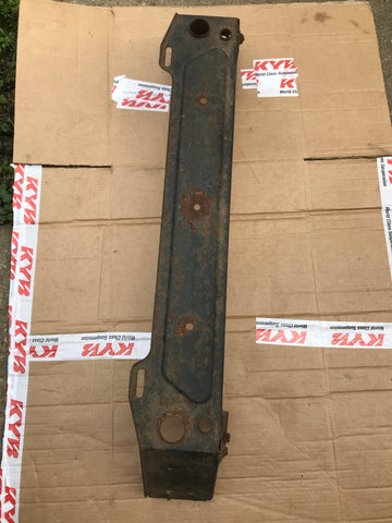 Jaguar XJ40 86-92 lower radiator mount cradle