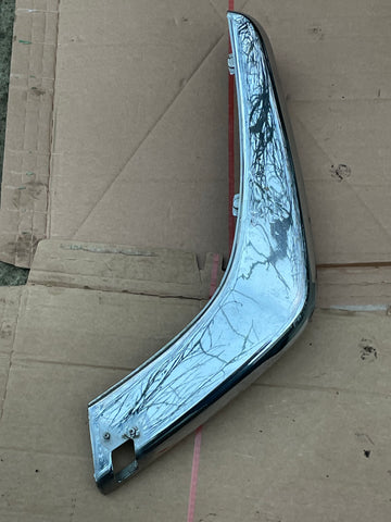 Jaguar XJS 1st Facelift 91-93 with washer jet hole left side Front bumper Chrome blade strip BEC20705