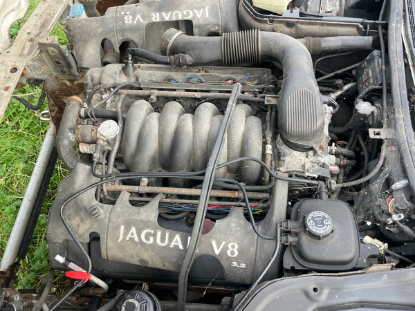 1999 Jaguar X308 XJ8 V8 3.2 ENGINE