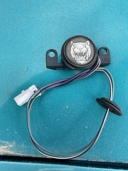 Jaguar S-Type Grey boot trunk release open switch button XR83-17640-AA