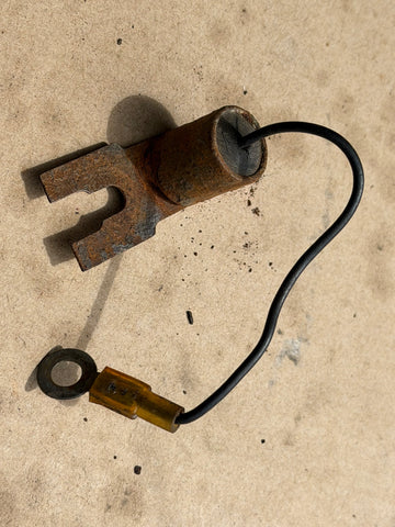 Jaguar XJ40 6cyl Ignition coil suppressor DBC2000