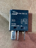 Jaguar X300 X308 X100 Multifunction Relay LNA6705AA