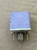 Jaguar XJ40 XJS X300 Violet relay Hella 4RD 008 520-47 DAC7687