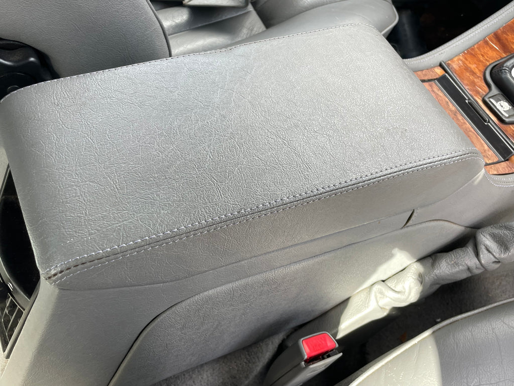 Jaguar Daimler XJ40 Centre Console Lid Arm Rest LDY Savill Grey glove ...