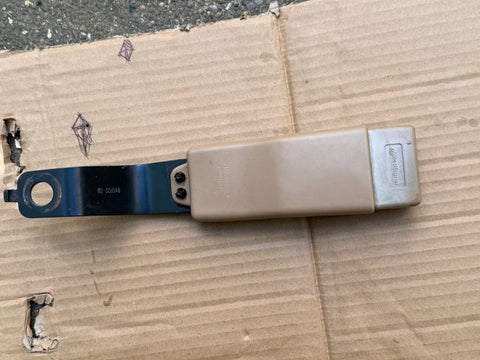 Jaguar X300 94-97 seat belt Buckle left Front Barley AFW