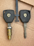 NOS NEW Jaguar XJ40 86-89 early models door lock barrel with 2x keys