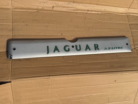 Jaguar X300 AJ16 3.2 Engine Rocker Cam Coil pack Cover