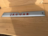 Jaguar X300 AJ16 XJR6 4.0 Supercharged Engine Rocker Cam Coil pack Cover Red letters NBC2570FA