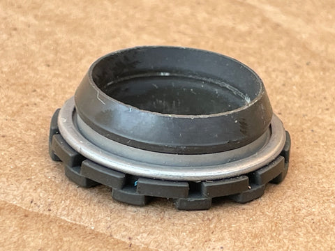 Jaguar XJ40 XJS inlet base seal/ rubber ring for in tank submerged Fuel Petrol Pump