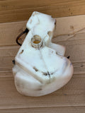 Daimler Jaguar XJ40 86-92 Screen washer bottle Reservoir- requires rubber grommet/ brass nut for the pump clamp
