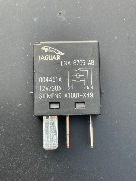 Jaguar X300 X308 X100 Multifunction Relay LNA6705AB