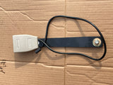 Daimler VDP Jaguar X300 seat belt belt Buckle OSF drivers Front Oatmeal AGD HNA7012CAAGD