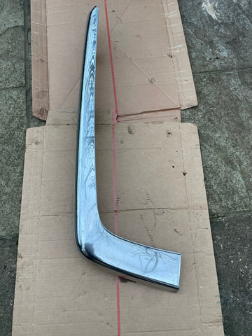 Jaguar XJS Pre facelift left side rear bumper centre chrome piece blade BCC3433