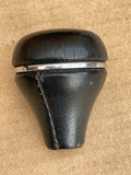 Daimler Jaguar XJS XJ40 X300 X308 XK8 black leather gear knob auto shifter