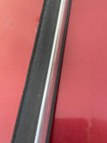 Daimler Jaguar XJ40 86-89 3.6/2.9 Right Rear waist line seal window strip trim stainless