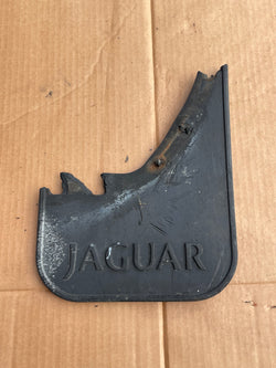 Jaguar XJ40 right front mud guard flap