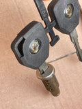 NOS NEW Jaguar XJ40 86-89 early models door lock barrel with 2x keys