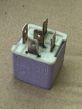 Jaguar XJ40 XJS X300 Violet relay Hella 4RD 008 520-47 DAC7687