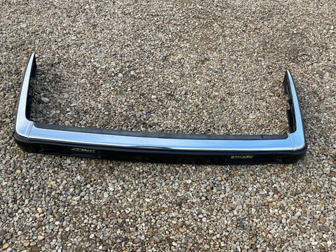 Daimler Jaguar XJ40 rear back bumper