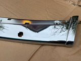 Daimler Jaguar XJ40 front bumper chrome centre for models with headlamp washers excellent condition 9.5/10