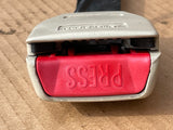 Daimler VDP Jaguar X300 seat belt belt Buckle OSF drivers Front Oatmeal AGD HNA7012CAAGD
