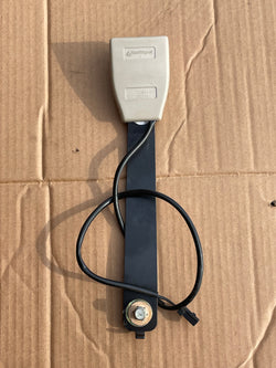 Daimler VDP Jaguar X300 seat belt belt Buckle OSF drivers Front Oatmeal AGD HNA7012CAAGD