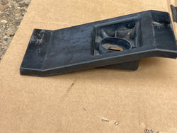 Jaguar X308 X300 94-02 bumper side mounts guide block x1 HNA6453AB
