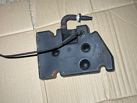 Jaguar XJ40 Vacuum Tank 86-92 CAC7550