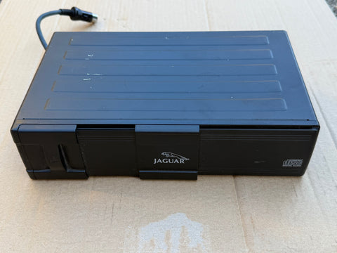 Jaguar XJS XJ40 XK8 Series 3 X300 GENUINE CD Changer with bracket & cartridge LXF4160CA