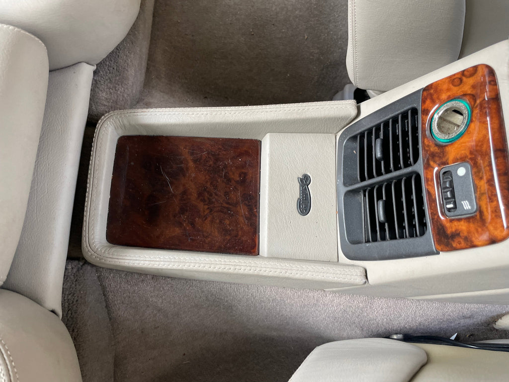 Daimler JAGUAR VDP X300 XJ40 Console Extension AGD Oatmeal – Black ...