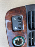 Jaguar X308 XJ8 97-2002 Rear Console Vent wort walnut veneer & cigar lighter 12v supply Undamaged GNC7890AA