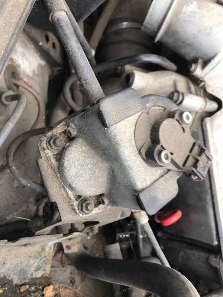 Jaguar X300 XJR6 XJR Traction control model & throttle accelerator cab