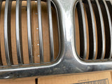 Jaguar X308 XJ8 front grill