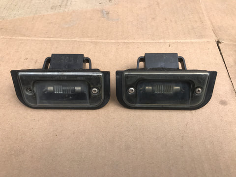 Genuine OEM Jaguar XK 2007-2010 Right Side License Plate Lamp - C2P3667