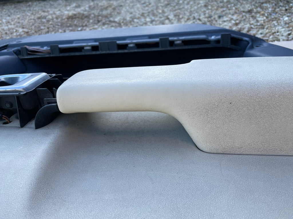Range Rover L322 2002-06 HSE Cream & Blue Left front door card shell ...