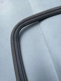 Jaguar XJ40 1994 model year front wind screen rubber outer finisher seal