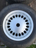 DAIMLER JAGUAR XJ40 METRIC Teardrop alloy wheels x5 5x120.65 220/65 R390 tyres