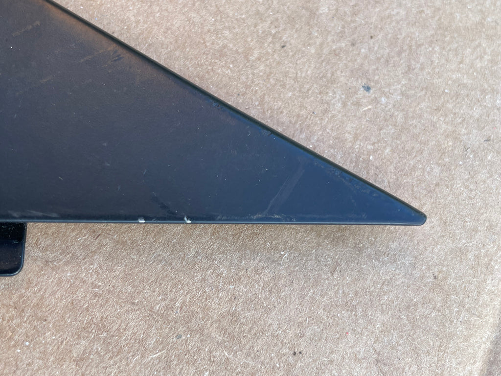 Jaguar XJ40 Left side Cheater Plate window black triangle finisher ...