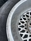 Daimler JAGUAR series 1,2,3 XJS XJ40 15” Lattice Cross Spoke alloy wheel x1 15x6.5J 5x120.65 pcd CBC2469 with Pirelli tyre