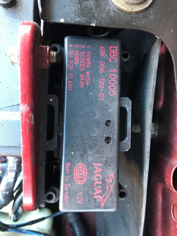 Jaguar XJ40 relay 93-94 DBC10005