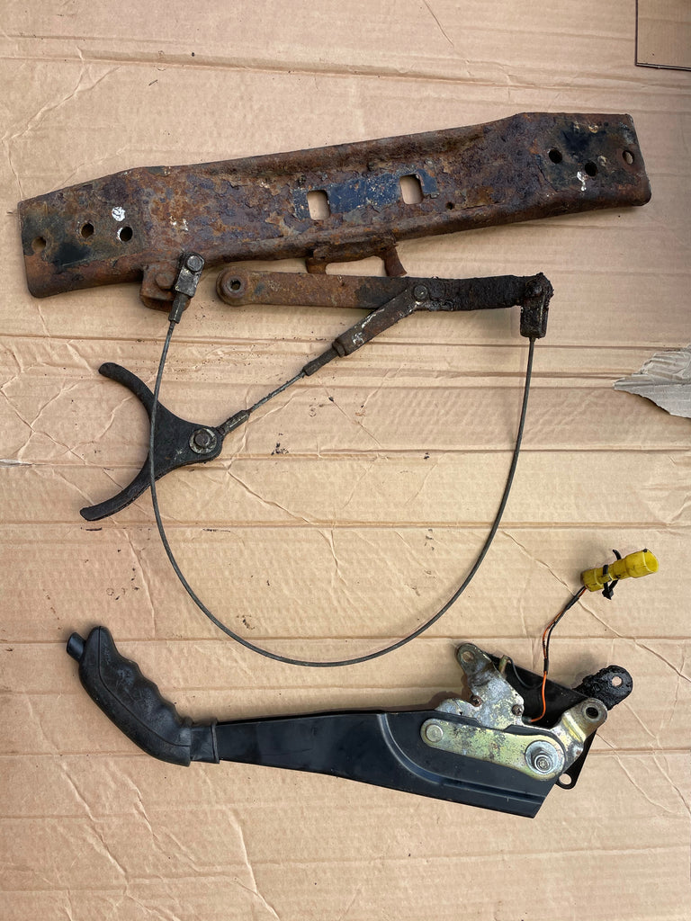 Jaguar XJ40 X300 X308Handbrake lever & cable kit Black Cherry Jaguar