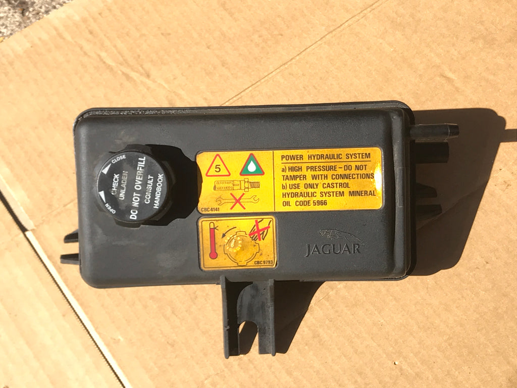 Daimler Jaguar XJ40 Power Steering Reservoir Bottle 9092 4.0 CCC2789 Black Cherry Jaguar